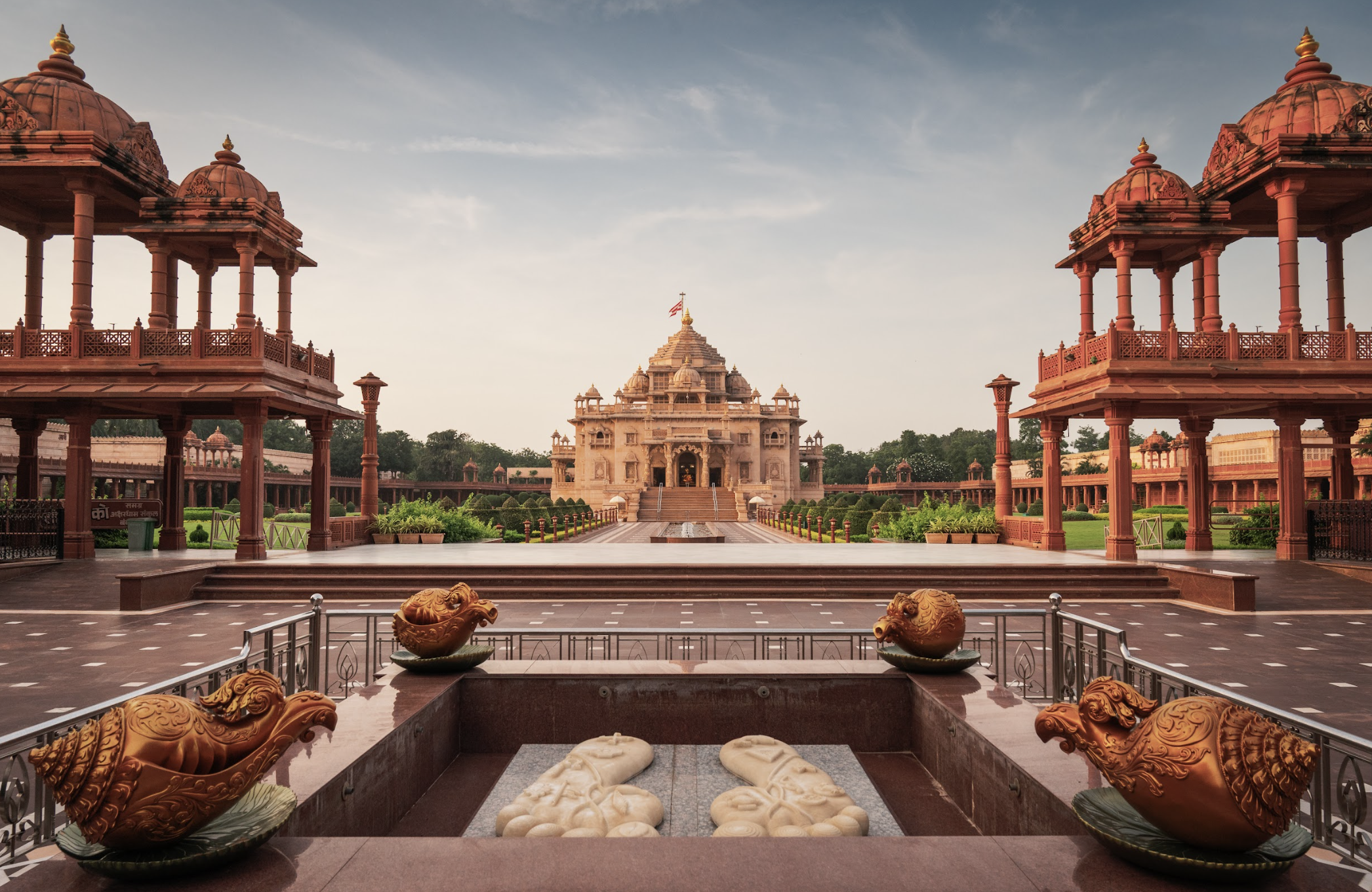 Courtesy of Shri Swaminarayan Akshardham, Gandhinagar, India.