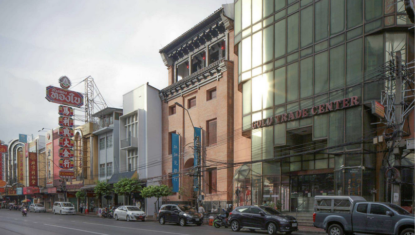 Tact, courtesy and decorum in Bangkok: Kiatnakin Bank by Ong-ard Satrabhandhu. Image reproduced by kind permission of Ong-ard Architects.