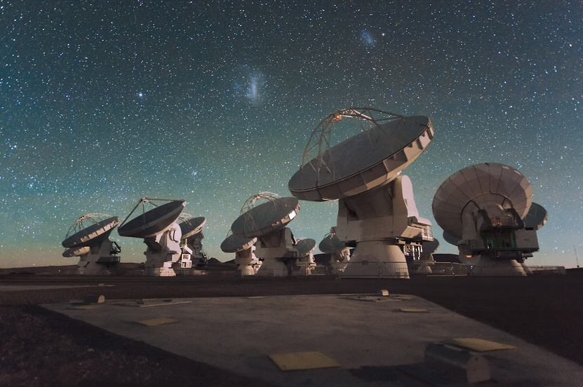 Antennas of the Atacama Large Millimeter/submillimeter Array (ALMA), on the Chajnantor Plateau. Credit: ESO/C. Malin